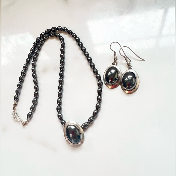 Hematite and Sterling Silver Set ๐ - Picture 1 of 7